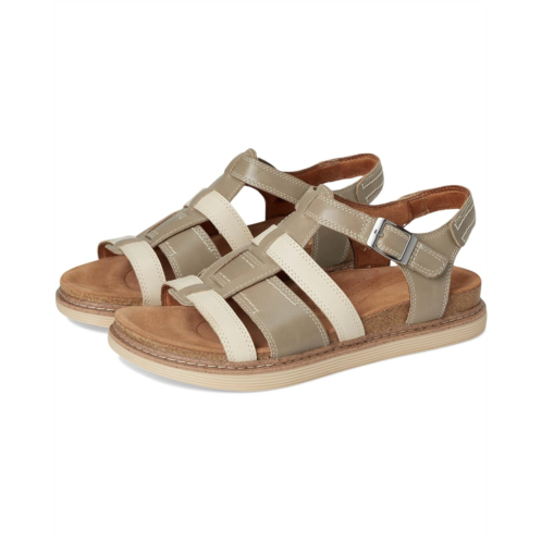 Clarks Arwell Sun