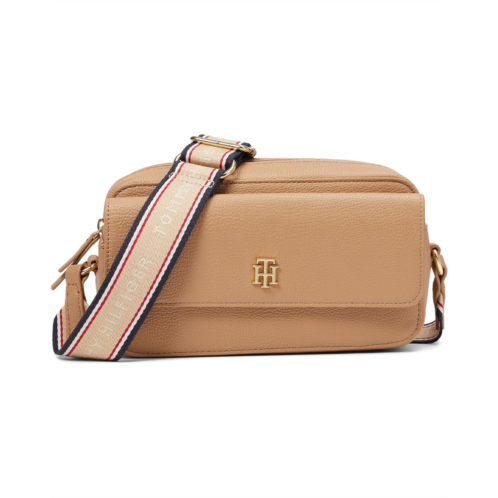 Tommy Hilfiger Kiara II Flap Camera Crossbody