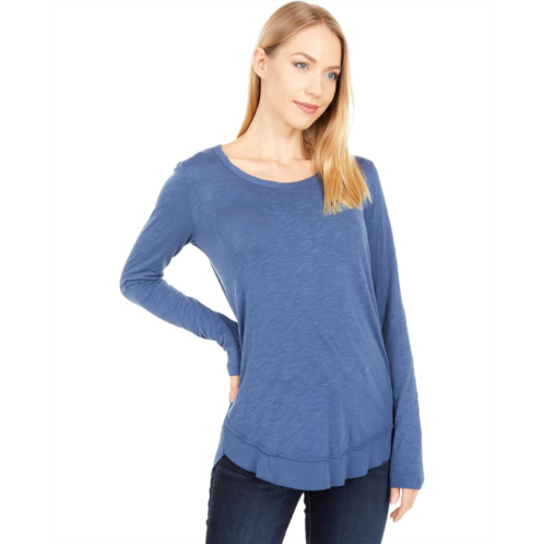 Bobi Los Angeles Long Sleeve Curved Hem Top in Slubbed Jersey