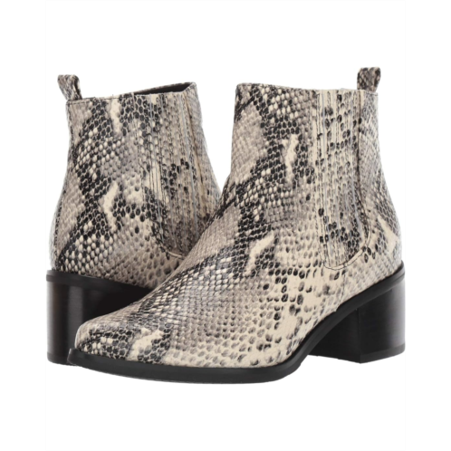 Blondo Elvina Waterproof Bootie