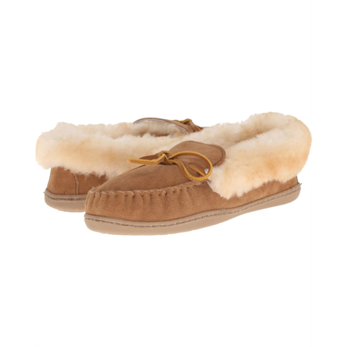 Womens Minnetonka Alpine Sheepskin Moc