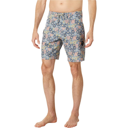 VISSLA Far Out 18.5 Boardshorts