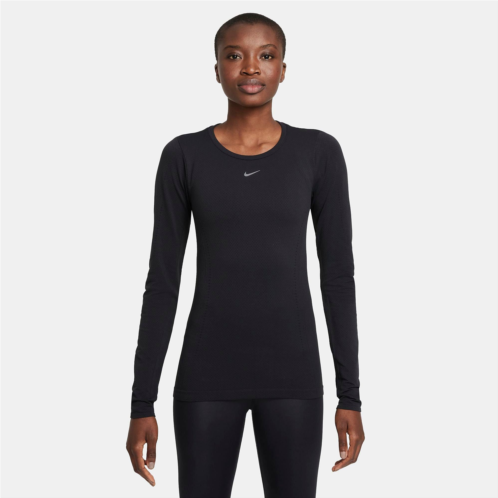 Womens Nike Dri-FIT ADV Aura Long-Sleeve T-Shirt
