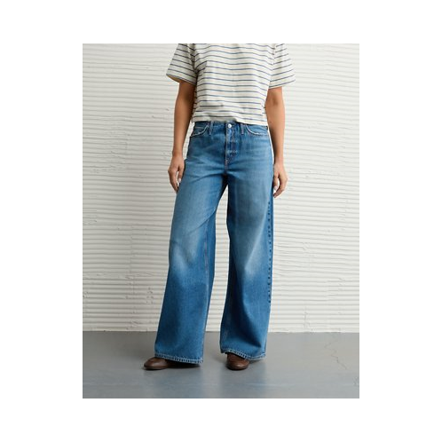 American Eagle AE Strigid Low-Rise Ultra Wide-Leg Jean