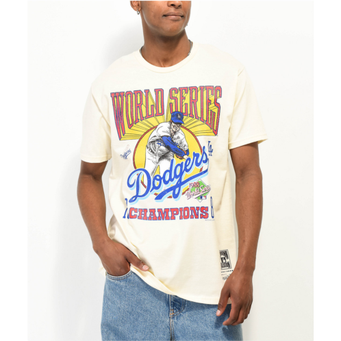 Mitchell & Ness x MLB Los Angeles Dodgers World Series Cream T-Shirt | Zumiez