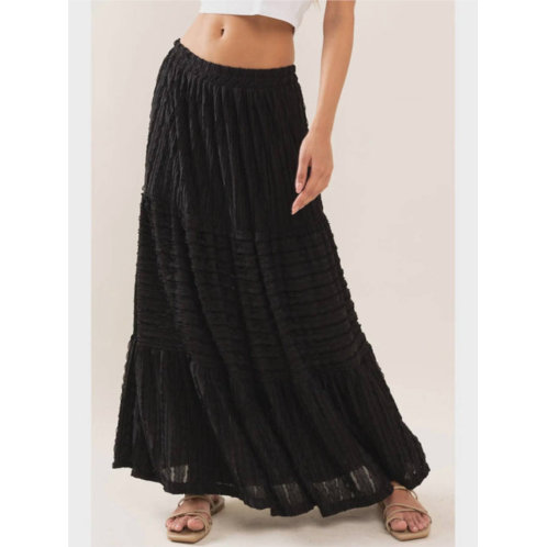 Ces Femme womens textured tiered long skirt in black