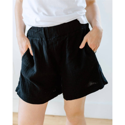 Beaumont Organic gilma shorts in black