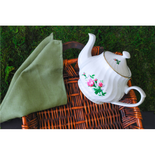 Lynns paradise 37oz teapot