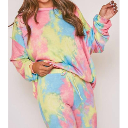 FANTASTIC FAWN tie dye lounge set in multi color