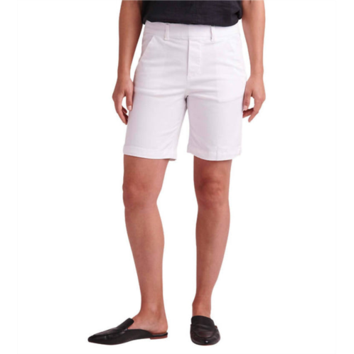 JAG maddie 8 inch mid rise pull-on twill short in white