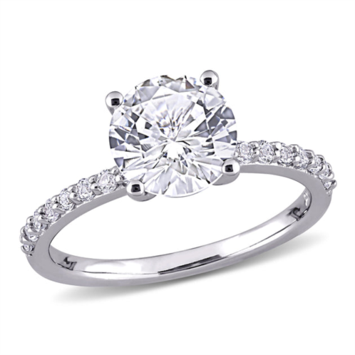 Mimi & Max 2 3/4ct tgw created white sapphire solitaire ring in 10k white gold