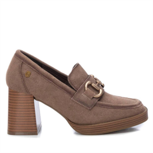 Xti womens suede heeled loafers in camel