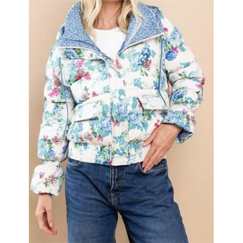 TCEC white/blue floral puffer