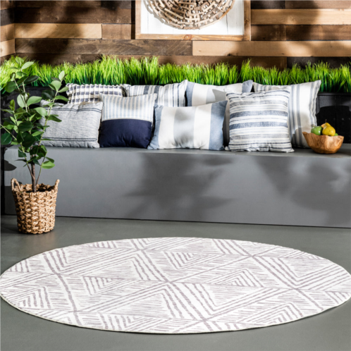 NuLOOM nelle tribal machine washable indoor/outdoor area rug