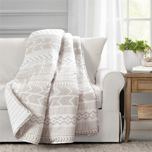 Lush Decor hygge geo throw