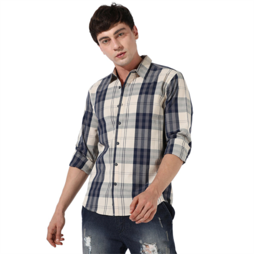 Campus Sutra spread collar shirt