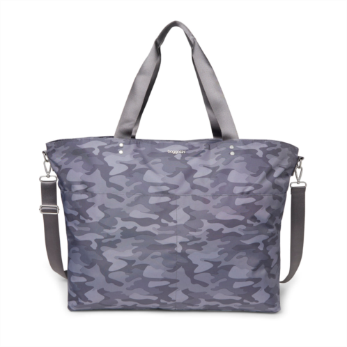 Baggallini extra-large carryall tote