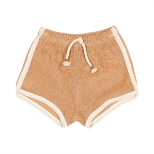 Bueho baby girl terry cloth shorts in caramel