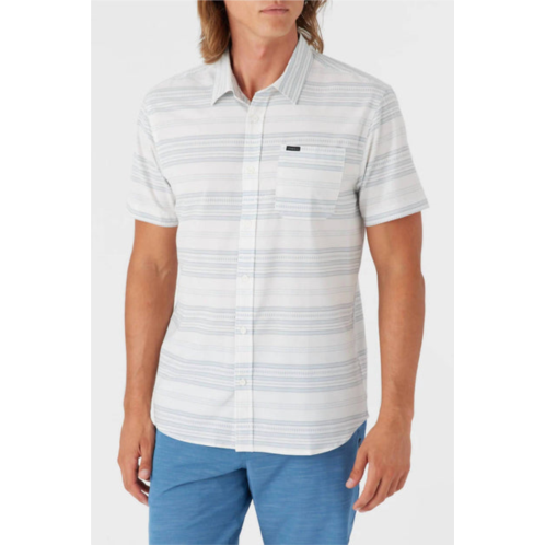 O trvlr upf traverse stripe standard shirt in white