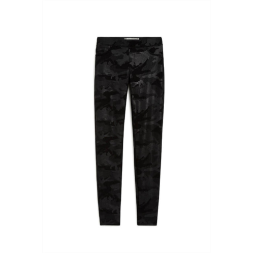 Tractr girls pattern skinny pant in camo