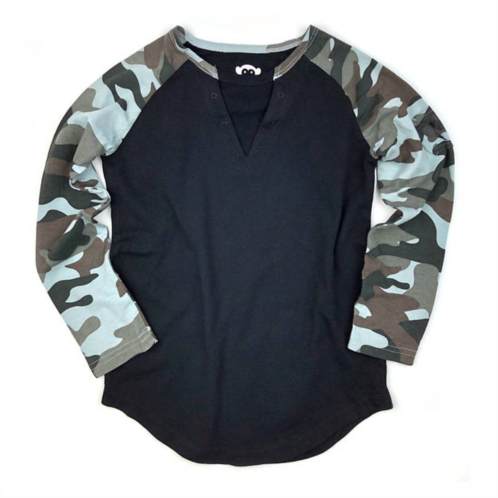 Appaman boys baseball tee in black & camo