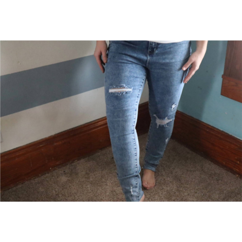 Judy Blue out all night jeans in medium acid wash