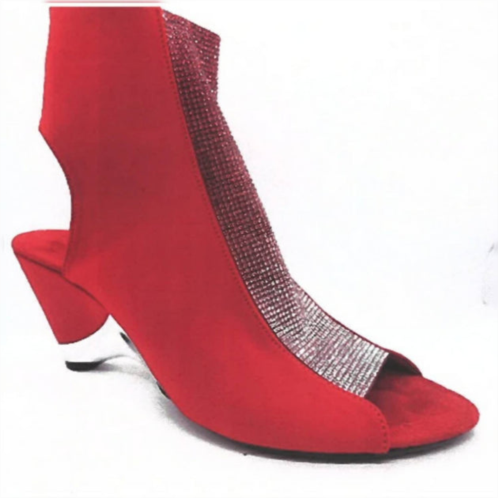 ONEX gabriella in red