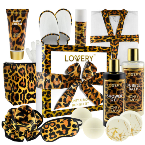 Lovery deluxe home spa kit with honey almond scent