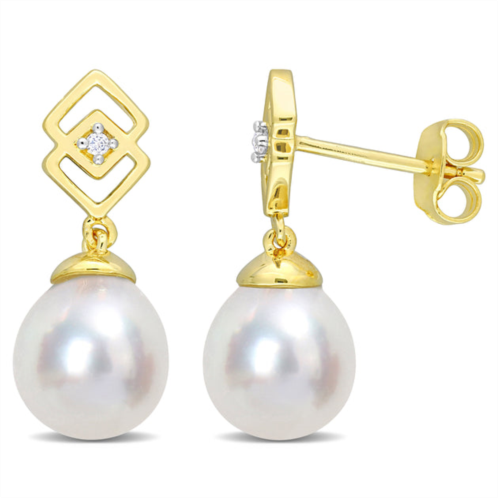 Mimi & Max 8-9mm south sea cultured pearl and white topaz drop earrings in yellow silver