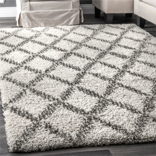 NuLOOM sharika lattice shaggy area rug