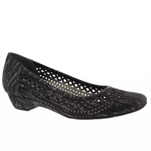 Ros Hommerson tina dress shoe (wide width) in black