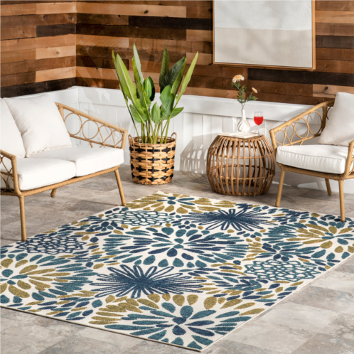 NuLOOM floret raised indoor/outdoor area rug