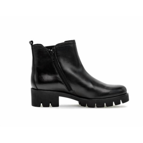 GABOR chelsea boot in black