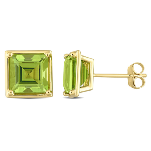 Mimi & Max 3 1/2ct tgw square peridot stud earrings in 14k yellow gold