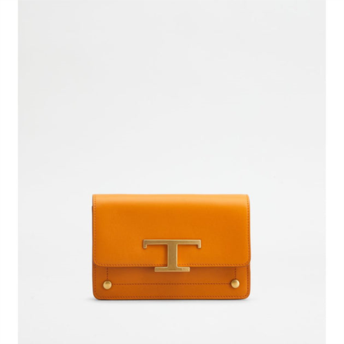 Tod t timeless belt bag in leather micro with metal shoulder strap