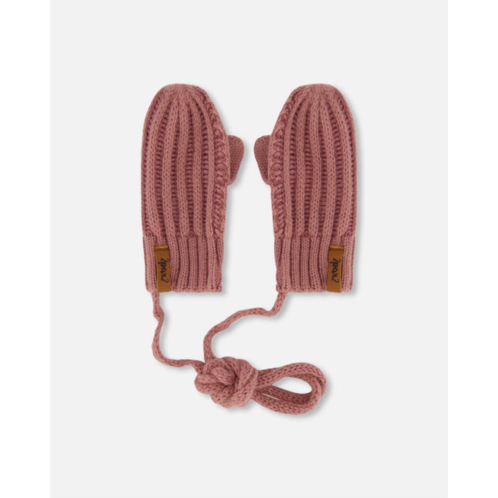 Deux par Deux knit mittens with cord ancient rose