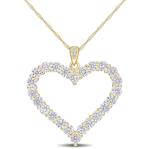 Mimi & Max 2 2/5 ct dew created moissanite heart pendant with chain in yellow plated sterling silver