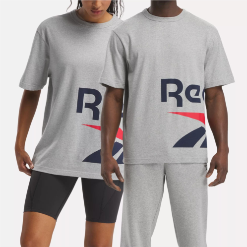 Reebok graphic series side vector t-shirt