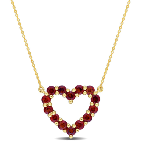 Mimi & Max 1 1/4ct tgw garnet heart pendant with chain in 10k yellow gold - 17 in.