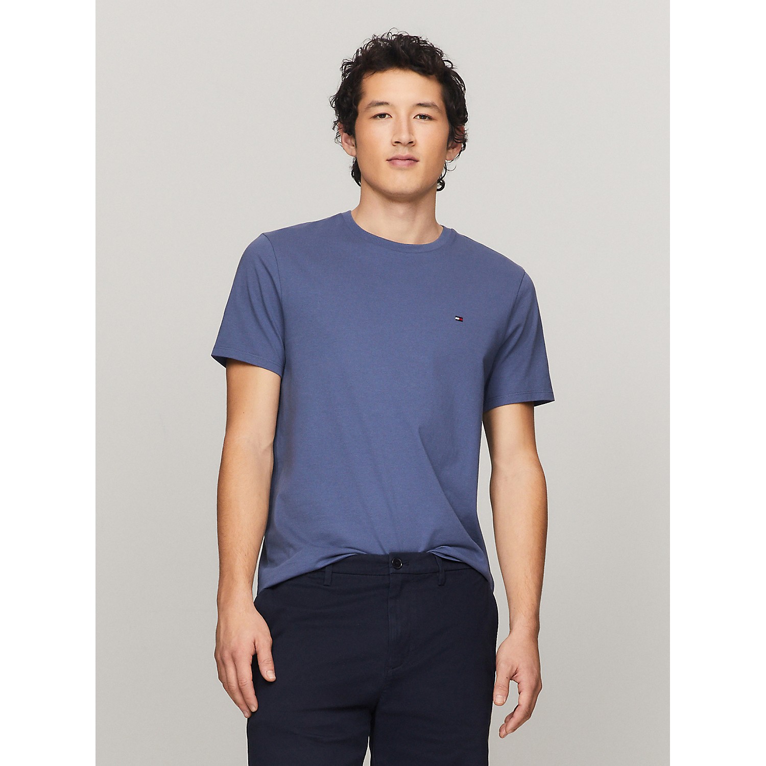 TOMMY HILFIGER Everyday Solid T-Shirt