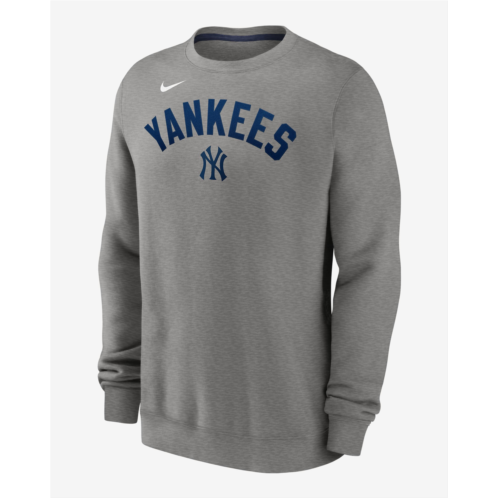 Nike New York Yankees Classic