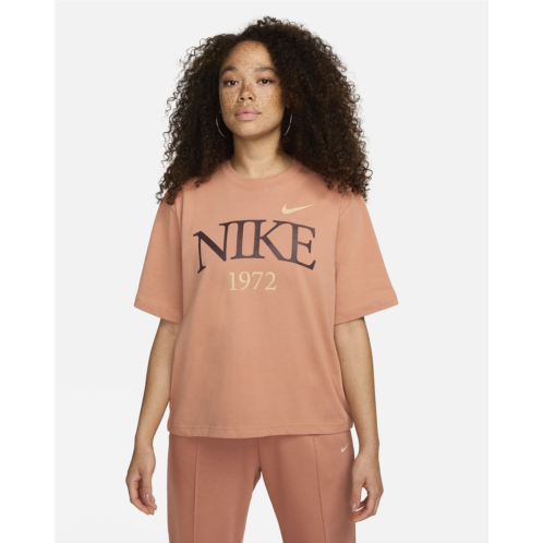Nike Sportswear Classic Womens T-Shirt
