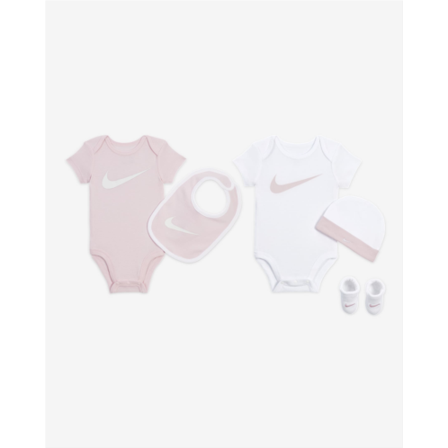 Nike Baby Essentials