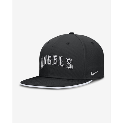 Los Angeles Angels Primetime True Mens Nike Dri-FIT MLB Fitted Hat