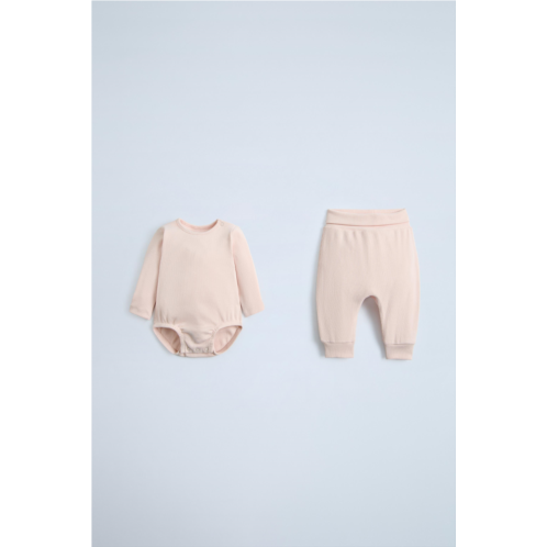 Zara PACK OF RIB PLAIN WEAVE BODYSUIT AND LEGGINGS