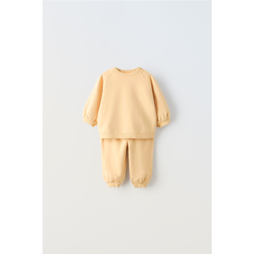 Zara PLAIN SWEATSHIRT AND PANTS PLUSH MATCHING SET