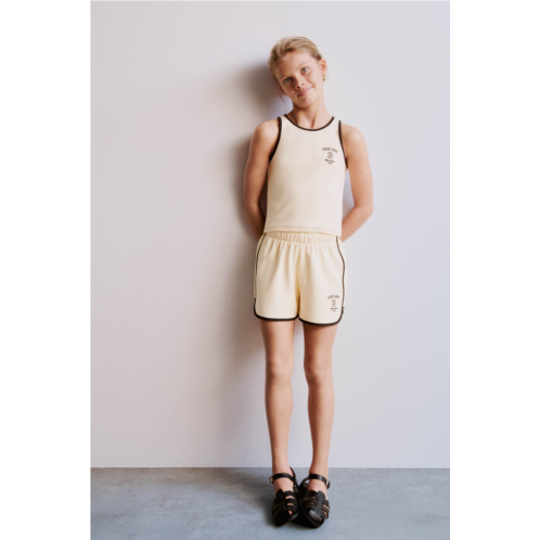 Zara CONTRAST TOP AND SHORTS SET