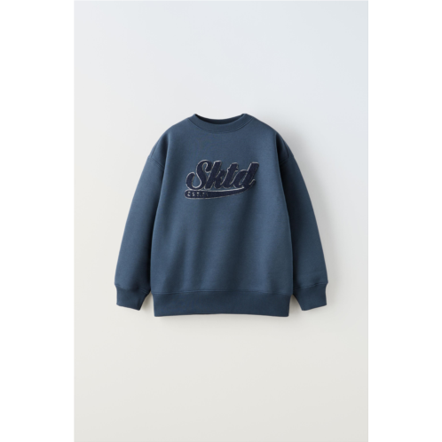 Zara RUFFLY “SKTD” TEXT SWEATSHIRT