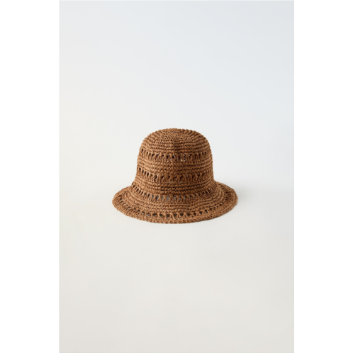 Zara RUSTIC BUCKET HAT