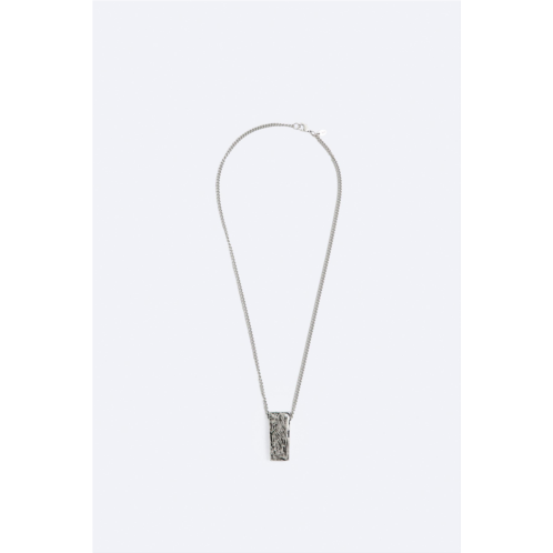 Zara LACQUERED CHARM NECKLACE